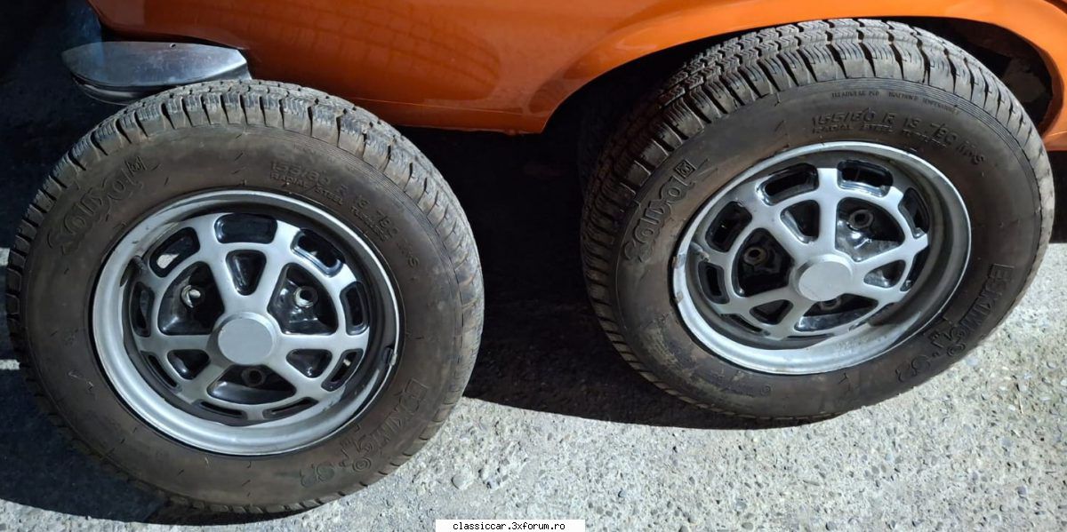 Vand piese Dacia 1300_130_ARO - Set (st/dreapta) 2 aripi fata fibra NOI - Vanzari  piese si accesorii