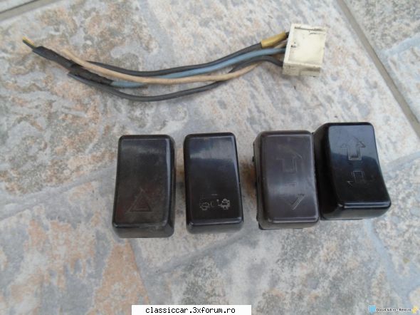 Vand piese Dacia 1300 si altele - butoane renault lei - Vanzari  piese si accesorii