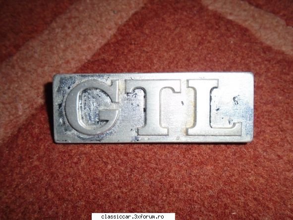 Vand piese Dacia 1300 si altele - emblema portbagaj GTL - 60 lei - Vanzari  piese si accesorii