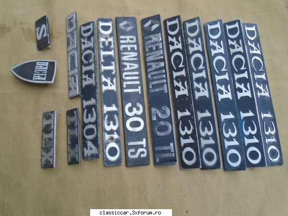Vand piese Dacia 1300 si altele - embleme diverse - Vanzari  piese si accesorii