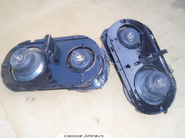 Vand piese Dacia 1300 si altele - faruri pt ochelariste - Vanzari  piese si accesorii