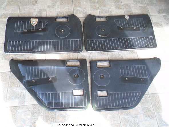 Vand piese Dacia 1300 si altele - set tapiserii usi maner scurt fata - 150 lei - Vanzari  piese si accesorii