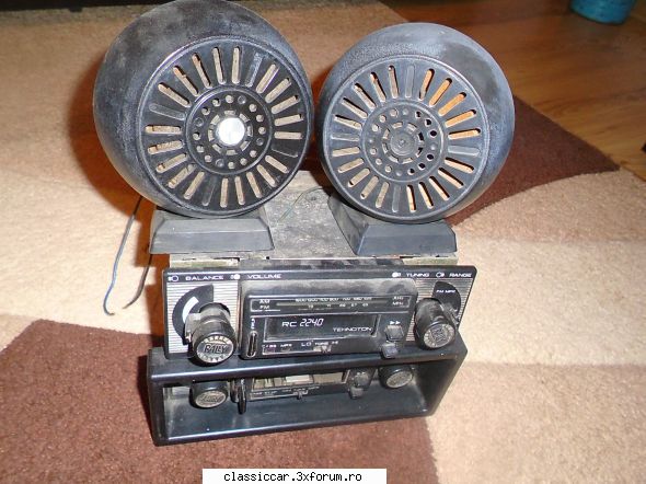 Vand piese Dacia 1300 si altele - radiouri Tehnoton - Vanzari  piese si accesorii