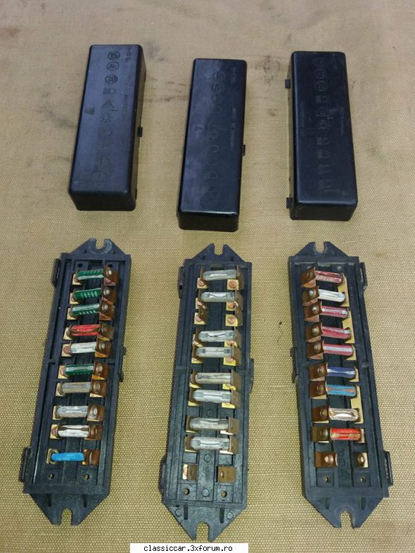 Vand piese Dacia 1300 si altele - panouri sigurante Dacia lei buc - Vanzari  piese si accesorii