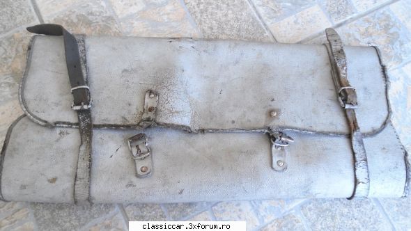 Vand piese Dacia 1300 si altele - trusa scule veche - 60 lei - Vanzari  piese si accesorii