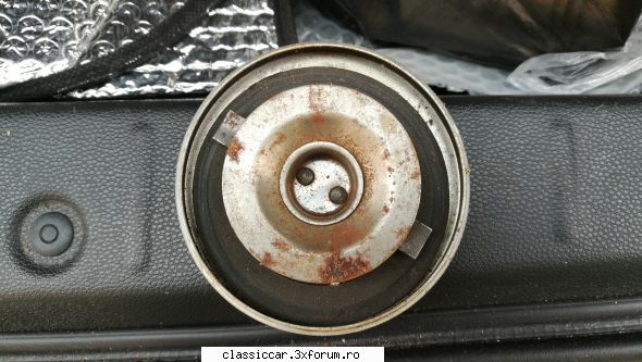 Vand piese Trabant - Buson rezervor 50 lei - Vanzari  piese si accesorii