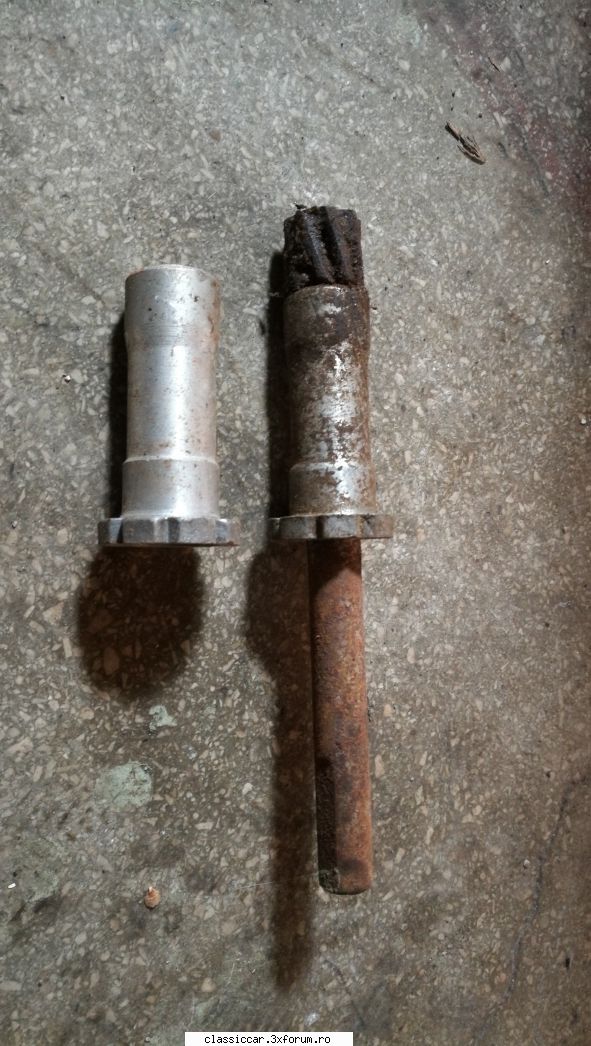 Vand piese Trabant - Ax + bucsa reglare caseta directie 70 lei Bucsa - Vanzari  piese si accesorii
