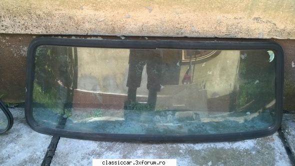 Vand piese Trabant - Luneta cu cheder - 100 lei - Vanzari  piese si accesorii
