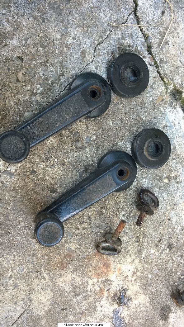 Vand piese Trabant - Manere macarale geam - 50 lei/set - Vanzari  piese si accesorii
