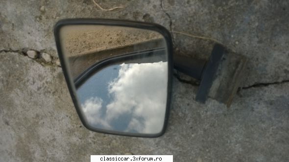 Vand piese Trabant - Oglinda - 50 lei - Vanzari  piese si accesorii
