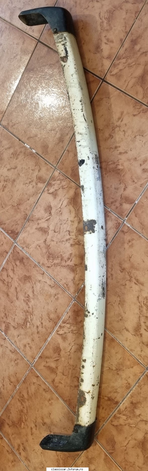 Vand piese Trabant - Bara fata, trebuie revopsita - 100 lei - Vanzari  piese si accesorii