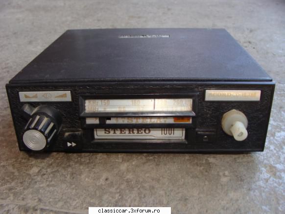 Vand piese auto(romanesti/straine),aparate radio si altele - radiocasetofon rom - Vanzari  piese si accesorii