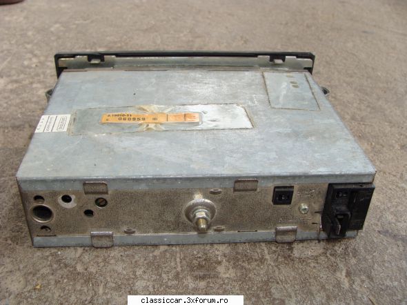 Vand piese auto(romanesti/straine),aparate radio si altele - dragoos - Vanzari  piese si accesorii