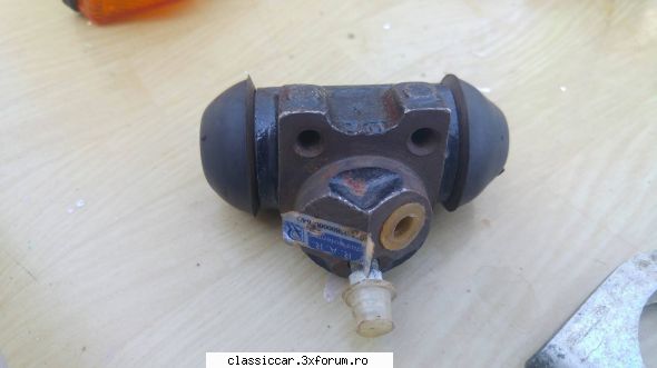 Vand piese dacia noi & sh - cilindru frana nou 20 lei, are garniturile - Vanzari  piese si accesorii