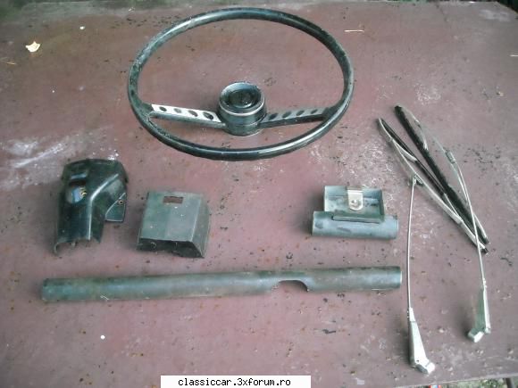 Vand piese dacia - Mai adaug; volan- 60 lei scrumiera- 15 lei - Vanzari  piese si accesorii