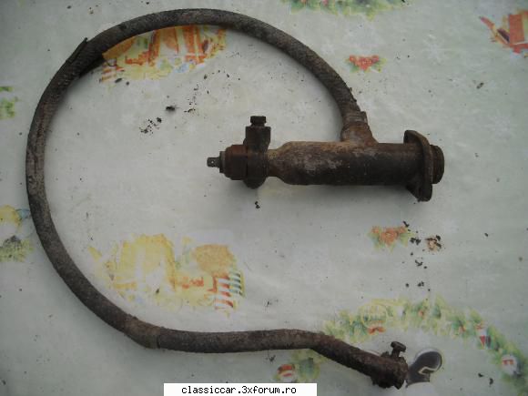 Vand piese dacia - Am alea, iti pun si o poza cu pompa frana, e 40 - Vanzari  piese si accesorii