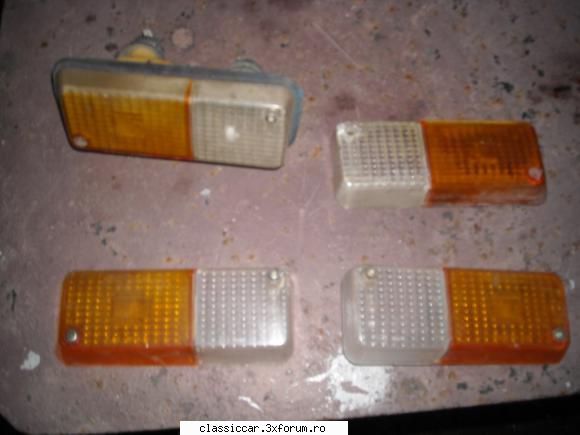 Vand piese dacia - Mai adaug: sticle cibie- 60 lei o pereche sau 100 - Vanzari  piese si accesorii