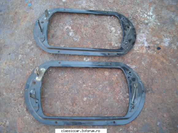 Vand piese dacia - Sunt noi- 40 lei amandoua - Vanzari  piese si accesorii