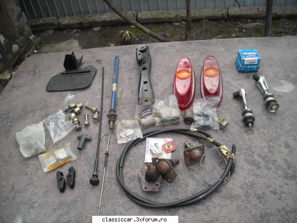 Vand piese dacia - Mai adaug urmatoarele piese noi: 2 stopuri- 40 - Vanzari  piese si accesorii