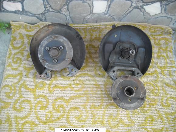 Vand piese dacia - fuzete- 30 lei buc sau 50 lei ambele - Vanzari  piese si accesorii