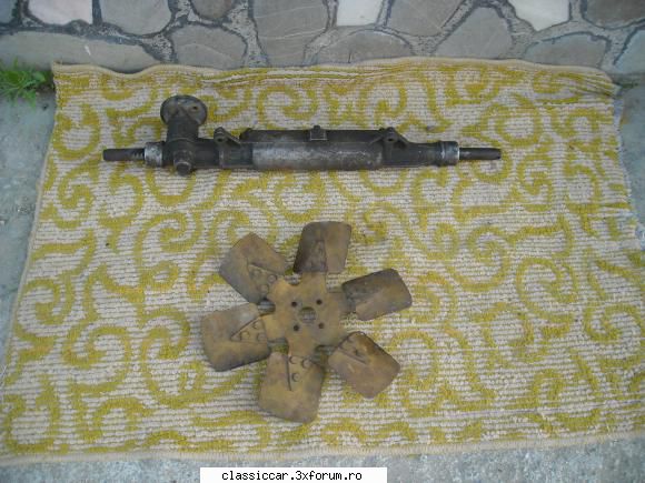 Vand piese dacia - caseta directie- 30 lei - Vanzari  piese si accesorii