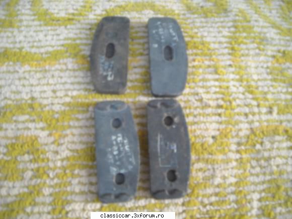 Vand piese dacia - 3 placute noi +1 putin folosita- 50 lei toate - Vanzari  piese si accesorii