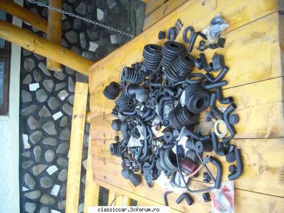 Vand piese dacia - Tot ce se vede in poza la 90 lei(toate sunt noi) - Vanzari  piese si accesorii