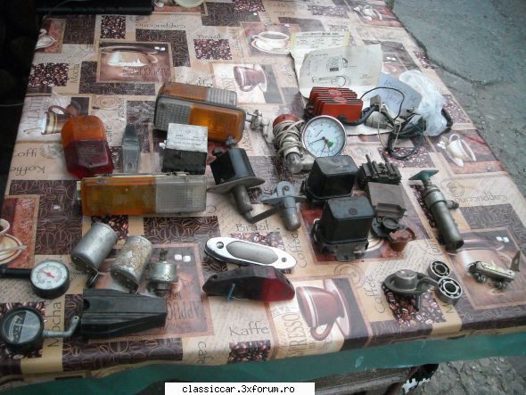 Vand piese dacia - Tot lotul de piese- 100 lei. Le dau numai la - Vanzari  piese si accesorii