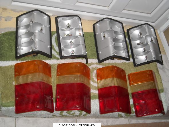Vand piese dacia - Lampi spate de aro 10, noi- 60 lei - Vanzari  piese si accesorii