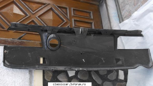 Vand piese dacia - Fusta spate noua, de uzina- 100 lei - Vanzari  piese si accesorii
