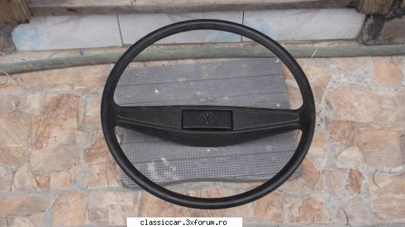 Vand piese dacia - Volan W, in stare buna - 20 lei - Vanzari  piese si accesorii