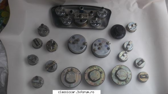 Vand piese dacia - Mai adaug urmatoarele piese NOI: toate ceasurile - Vanzari  piese si accesorii