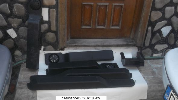 Vand piese dacia - Toate plasticurile NOI din poze- 40 lei toate - Vanzari  piese si accesorii