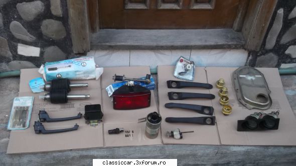 Vand piese dacia - Mai adaug urmatoarele piese NOI: set distantier - Vanzari  piese si accesorii