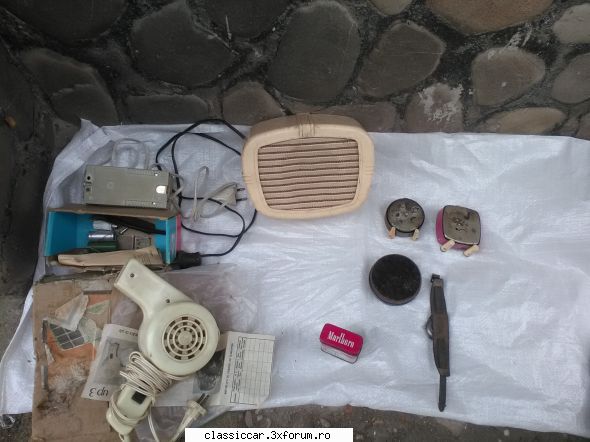 Vand piese dacia - Accesorii dupa timpuri,unele sint noi- 100 lei - Vanzari  piese si accesorii