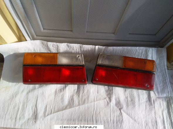 Vand piese dacia - Lampi Dacia lei am�ndouă - Vanzari  piese si accesorii