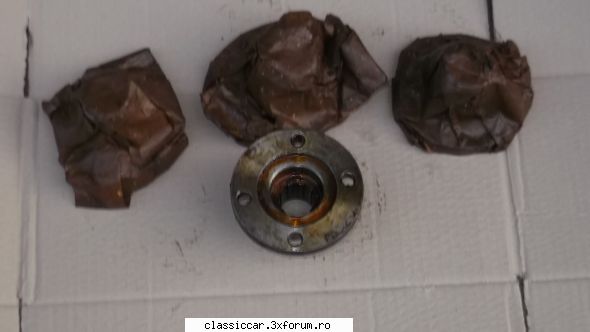 Vand piese dacia - flanse noi aro 10- 30 lei buc. telefon: - Marius - Vanzari  piese si accesorii