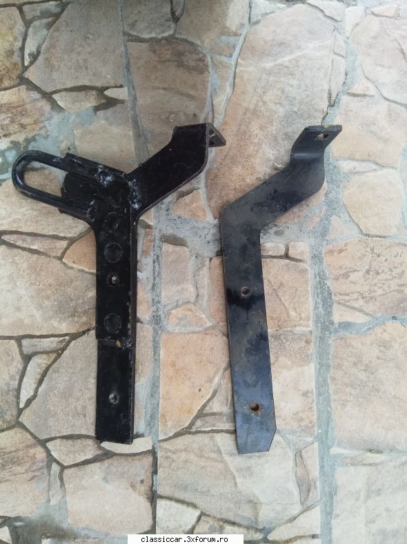 Vand piese dacia - Suporți bară,noi- 30 lei am�ndoi - Vanzari  piese si accesorii