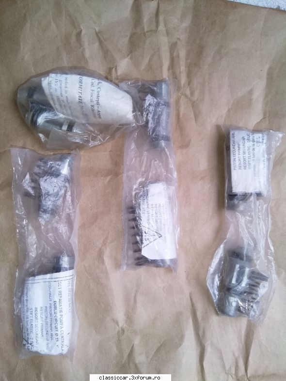 Vand piese dacia - Set reparatie pompa frana cu dublu circuit de 19 - Vanzari  piese si accesorii