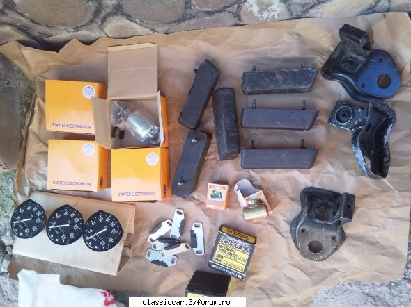 Vand piese dacia - T-URI-30 lei setul (2 bucăți) Patine - Vanzari  piese si accesorii
