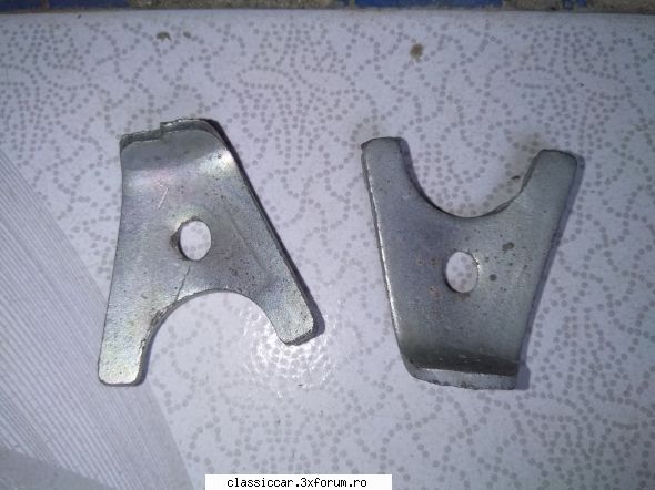 Vand piese dacia - Amortizorul s-a dat. Piese NOI: Prinderi - Vanzari  piese si accesorii