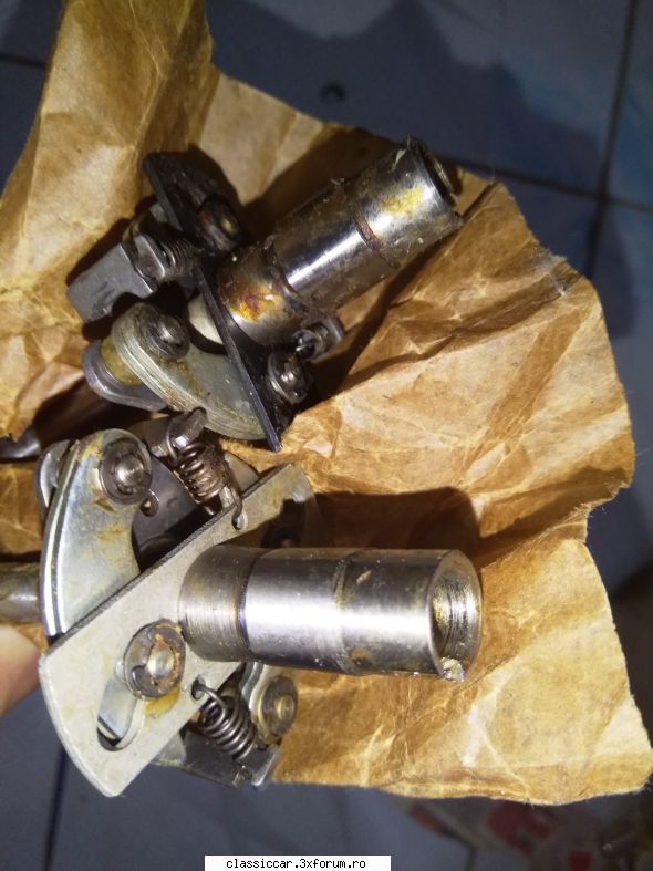 Vand piese dacia - Ax delcou-20 lei bucata - Vanzari  piese si accesorii