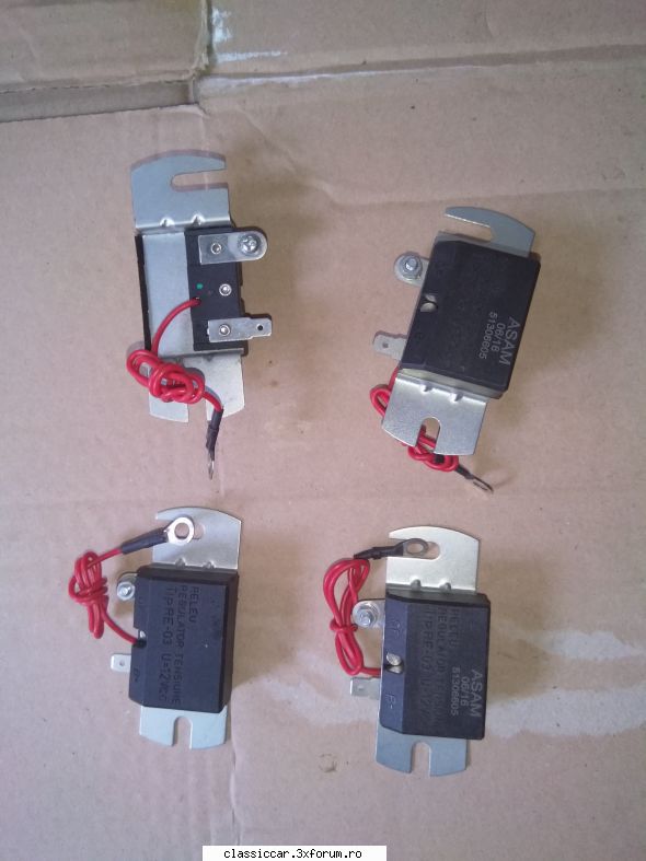 Vand piese dacia - Relee electronice 2 bucăți la 15 lei - Vanzari  piese si accesorii