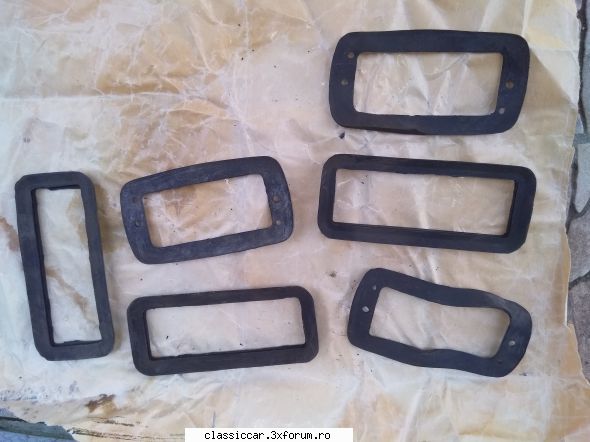 Vand piese dacia - Chedere Lampi mers �napoi,lucas-30 lei toate - Vanzari  piese si accesorii