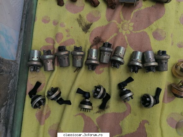 Vand piese dacia - Toate piesele sunt noi. Mai multe poze pe - Vanzari  piese si accesorii