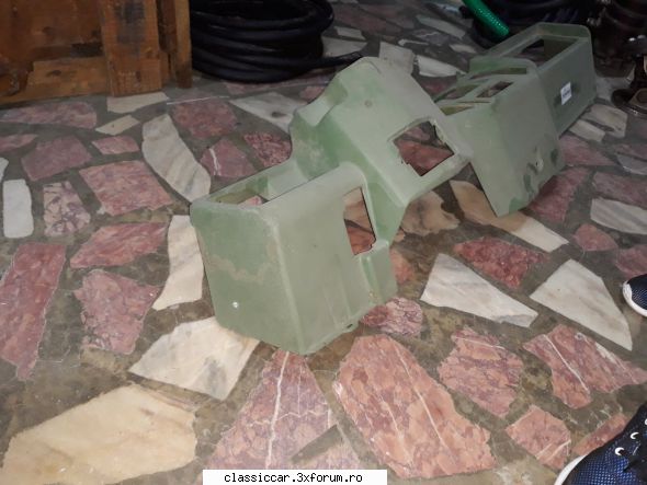Vand piese noi pt OLTCIT - Plastic bord 90 lei - Vanzari  piese si accesorii