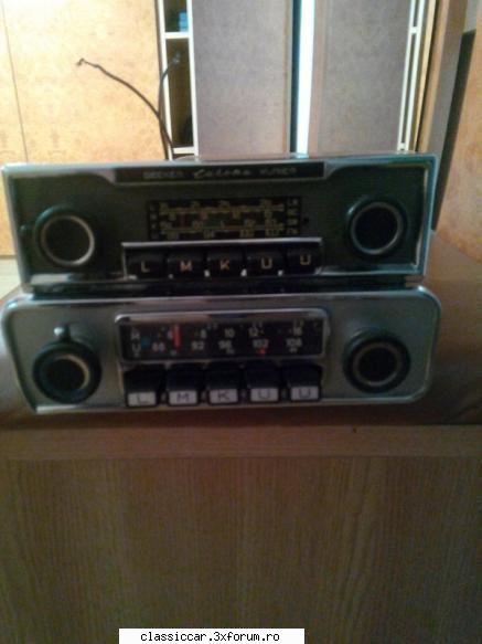 Vand radiouri auto - Vand 2 radiouri impecabile Blaupunkt ca nou si - Vanzari  piese si accesorii