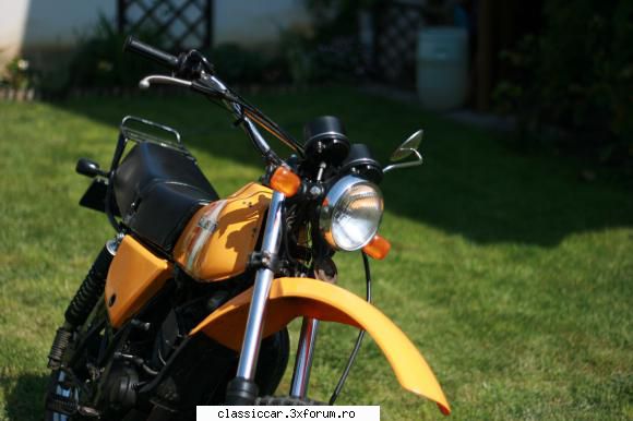 Vand sau schimb enduro Kawasaki KE 175 - hufo - Vanzari auto-moto clasice direct de catre proprietari