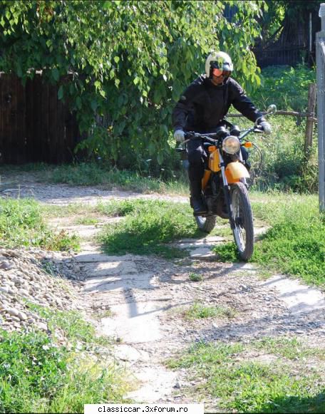 Vand sau schimb enduro Kawasaki KE 175 - hufo - Vanzari auto-moto clasice direct de catre proprietari