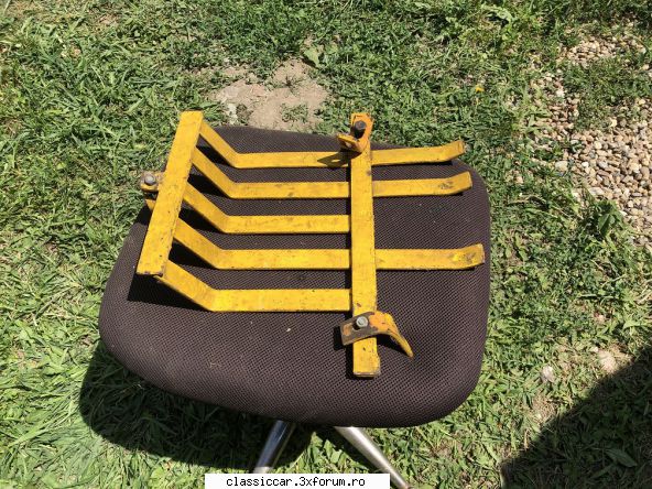 Vand scut artizanal - mirel vicaru - Vanzari  piese si accesorii